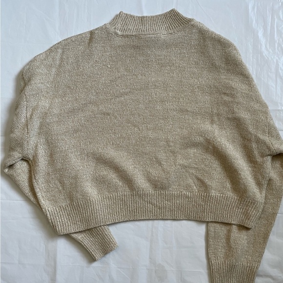 🌟 Divided  by H&M Beige Knit Women's Sweater - Size Medium 🌟 - Picture 6 of 10